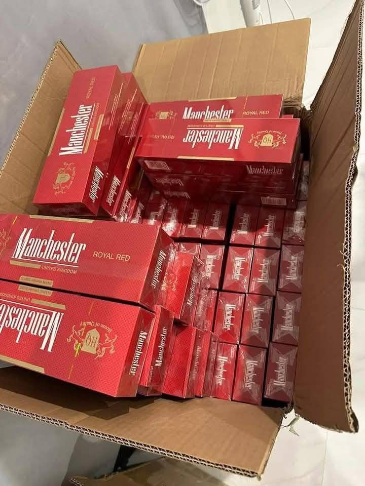 Manchester Royal RedAU$170.00Fimadina