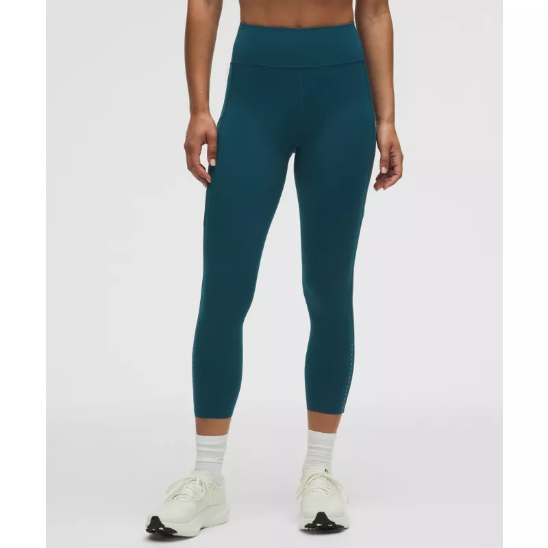 Fast and Free 6-Pocket High-Rise Crop 23