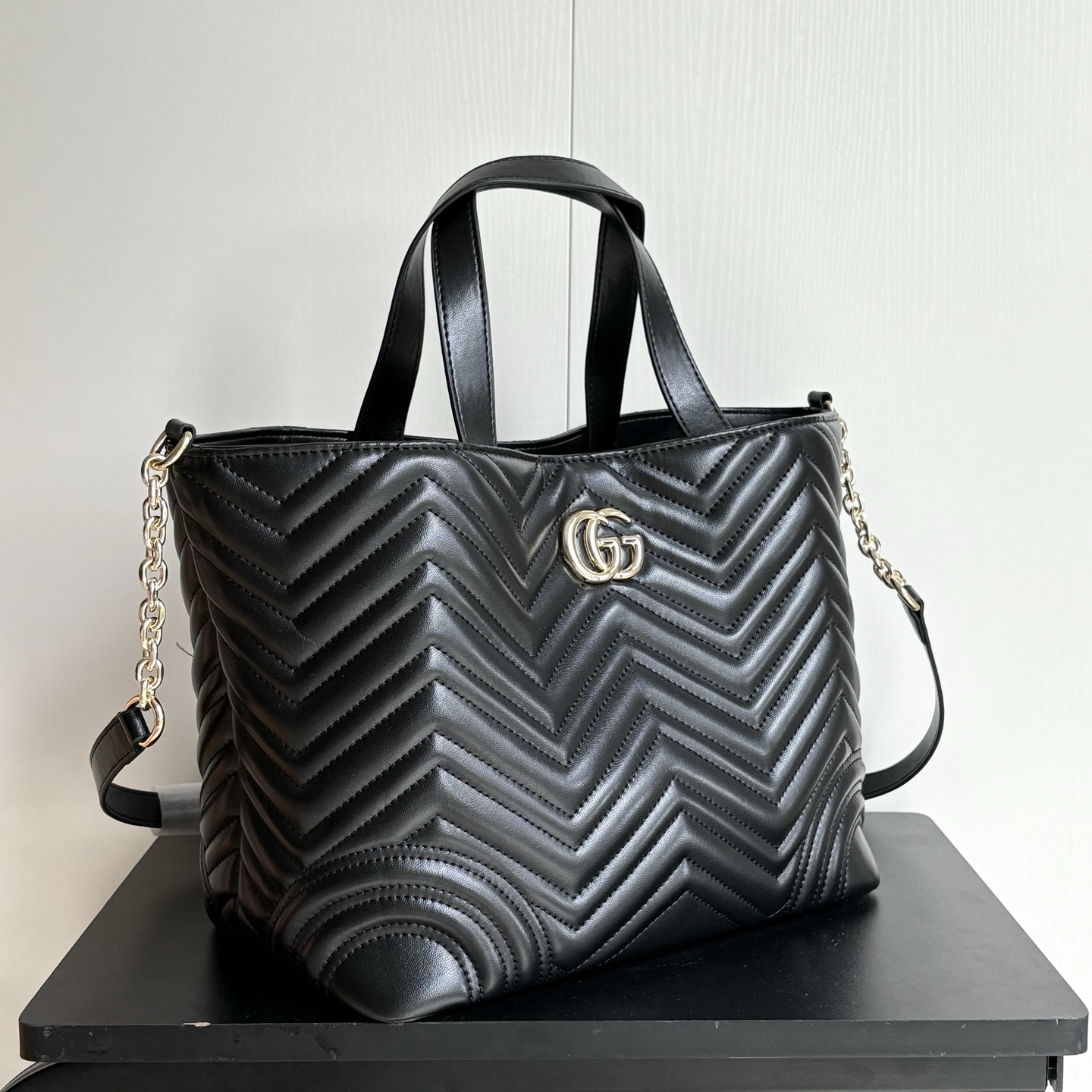 GG 847387 Large