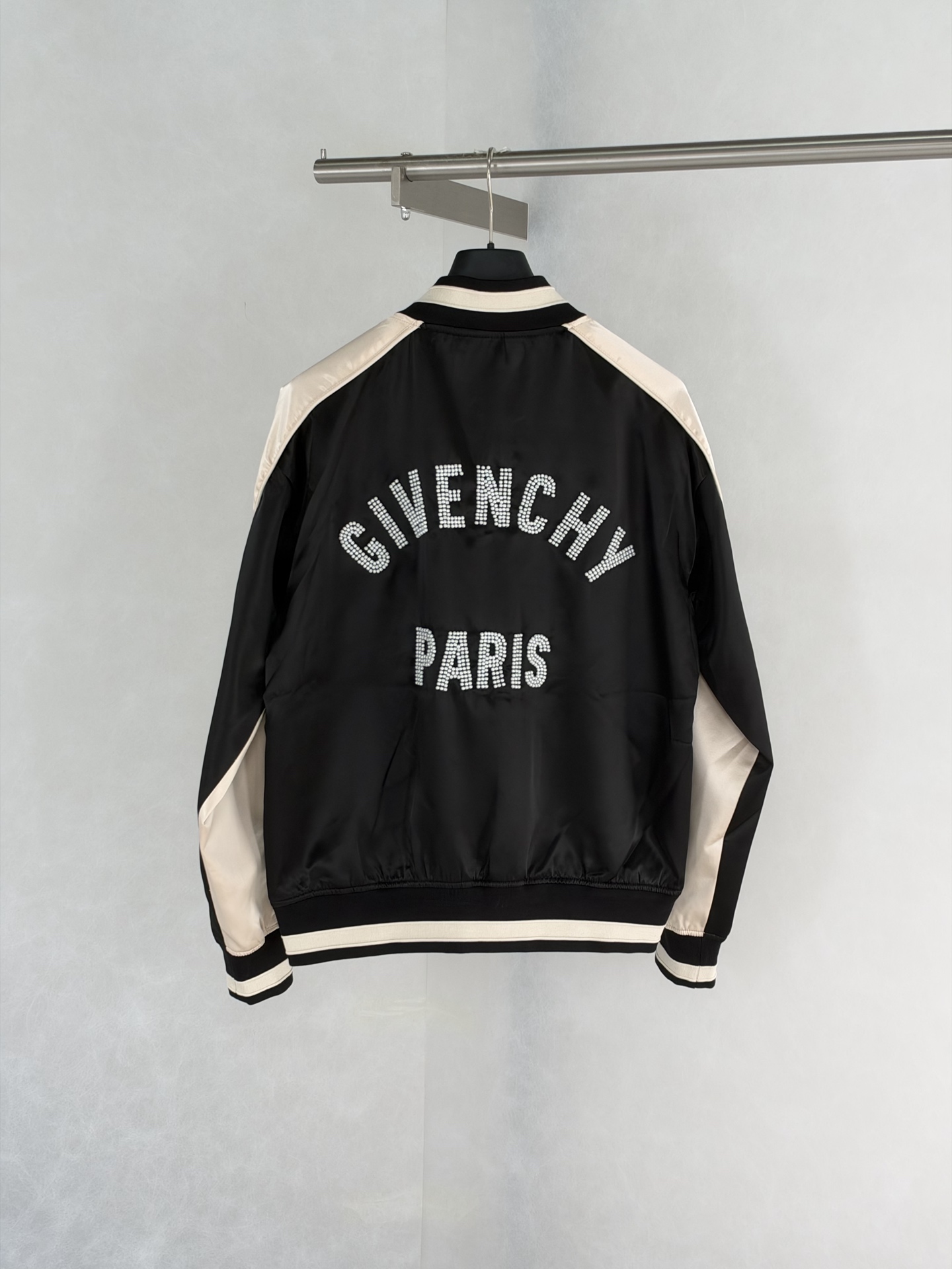 Givenchy Unisex Herbst/Winter 2026 Jacke Größe S-XL