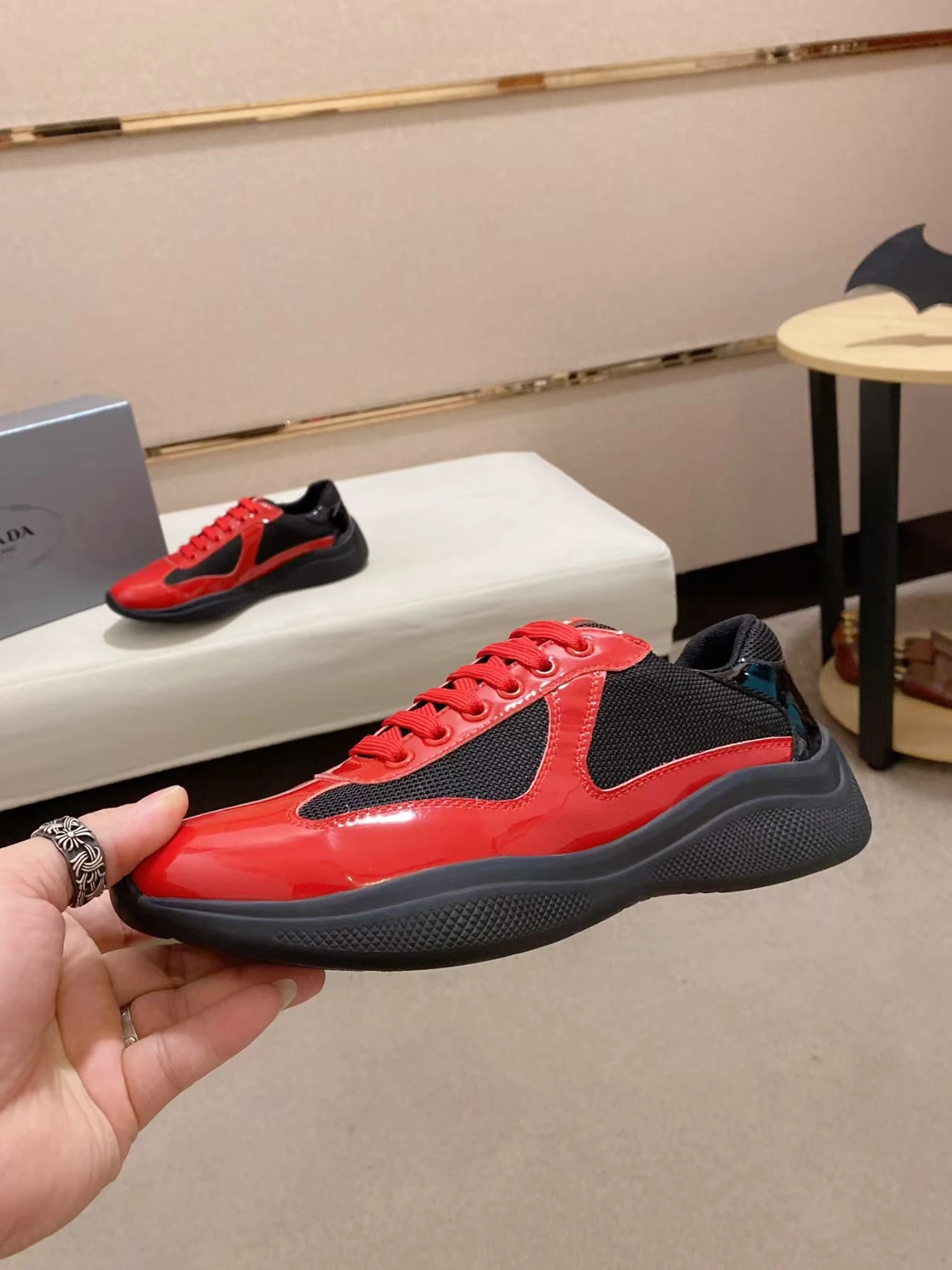 Prada top quality lacquer shoes