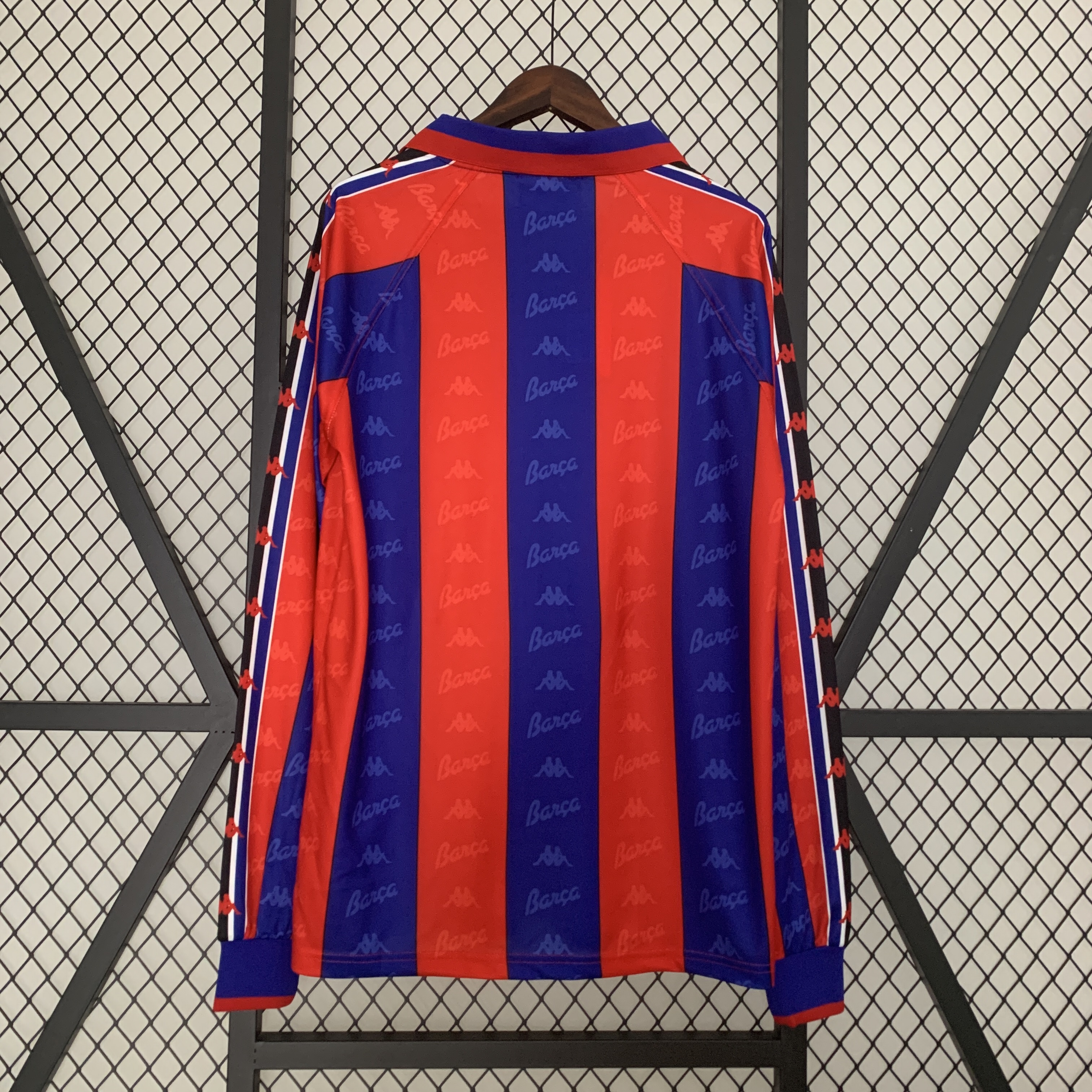 96/97 Barcelona Home long sleeves Retro Football Shirt