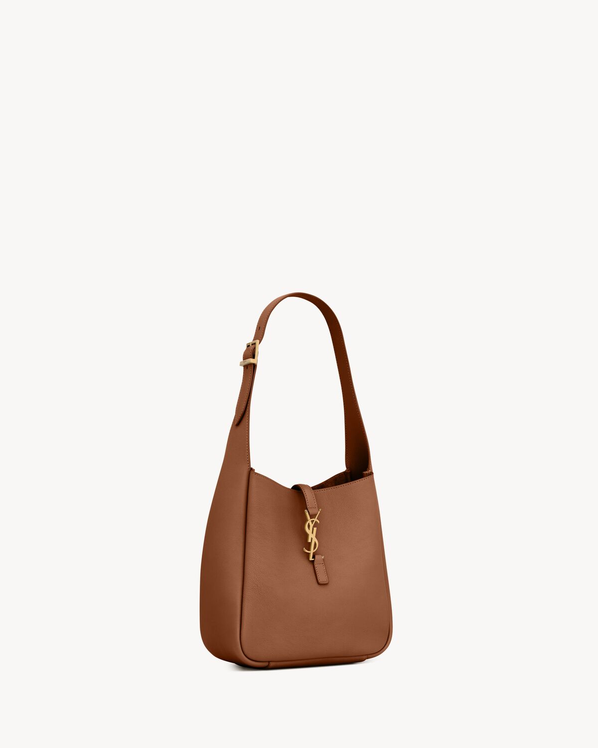 le 5 à 7 supple small in grained leather FOX