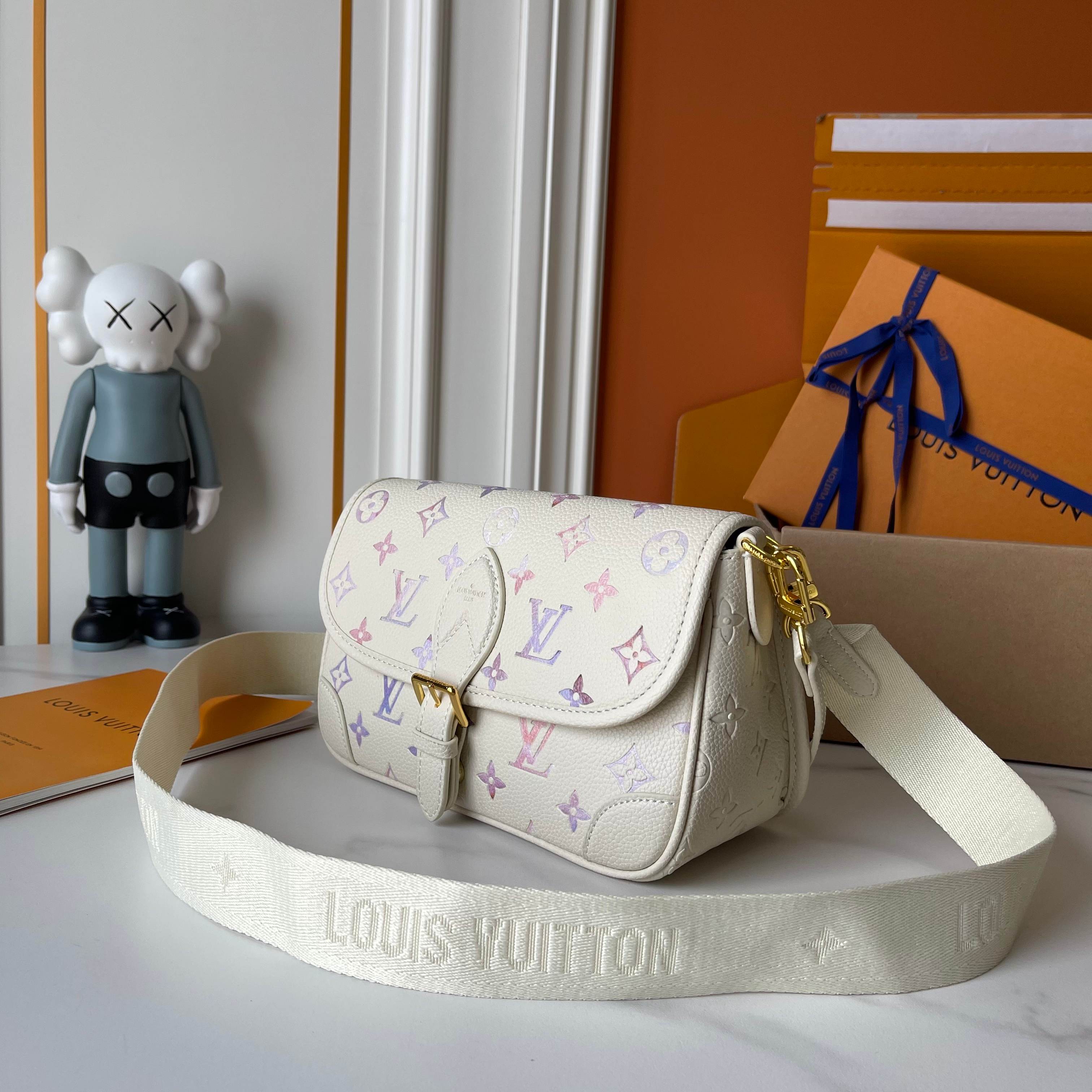 LV new Diane handbag