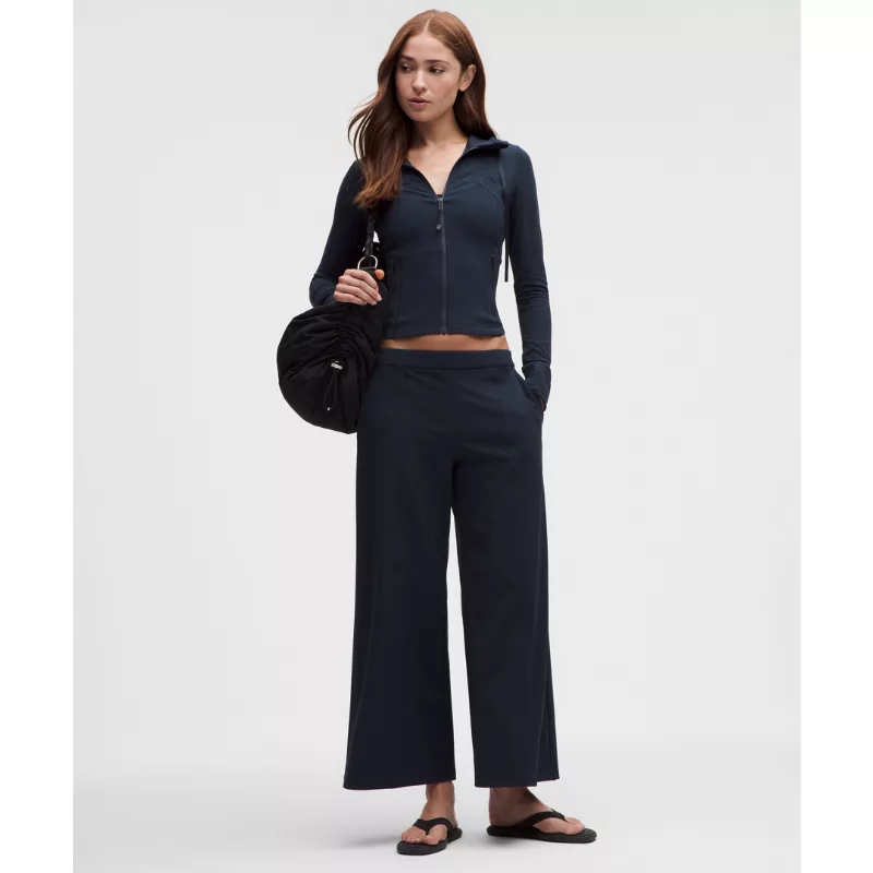 Daydrift Mid-Rise Cropped Wide-Leg Trouser Short