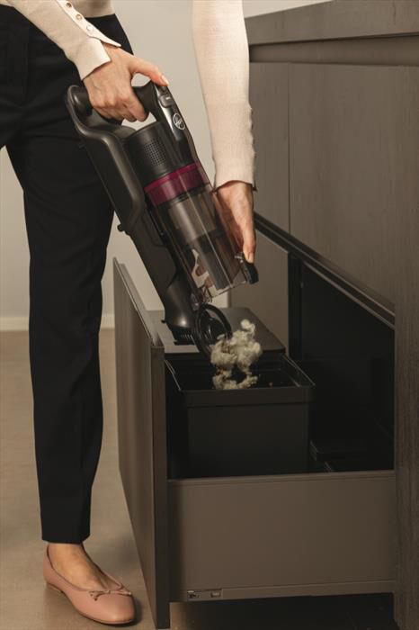 HOOVER - Aspirapolvere ricaricabile HF1P10HX 011-Magenta