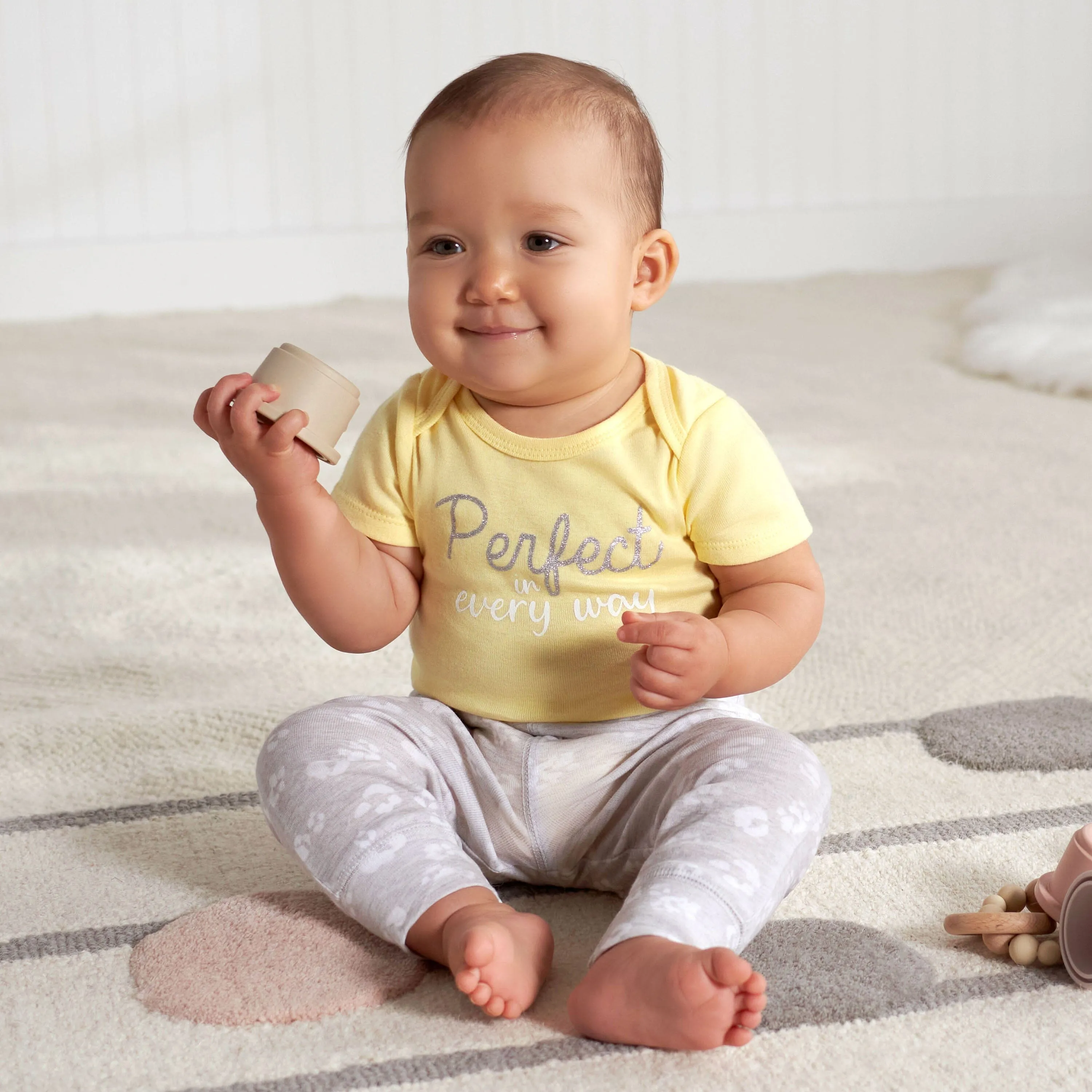 3-Piece Baby Girls Purrfectly Wild Short Sleeve Onesies Bodysuits & Pants Set