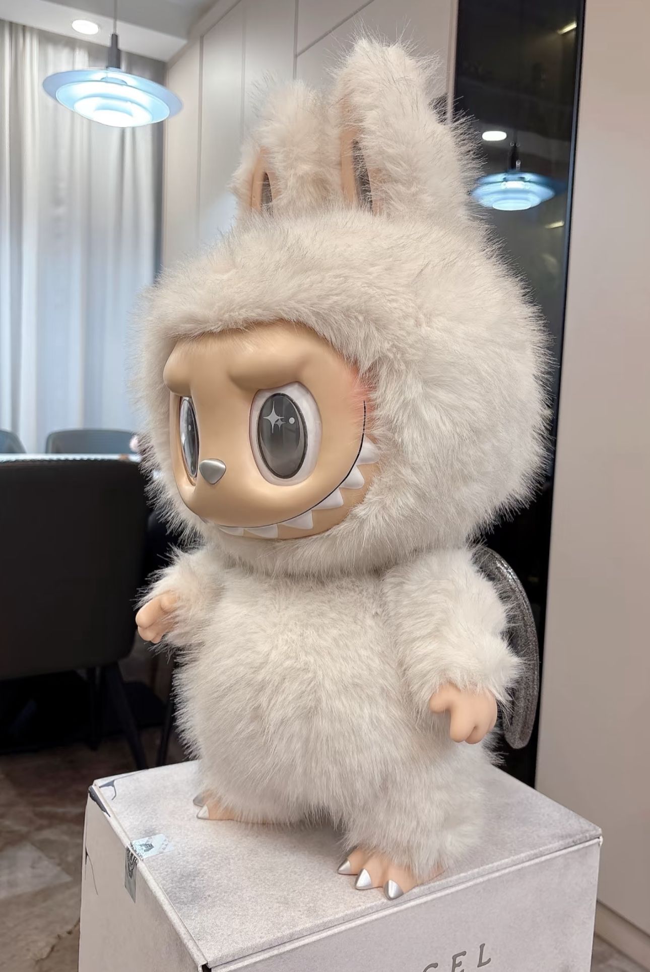 THE MONSTERS - ANGEL IN CLOUDS Vinyl Face Doll