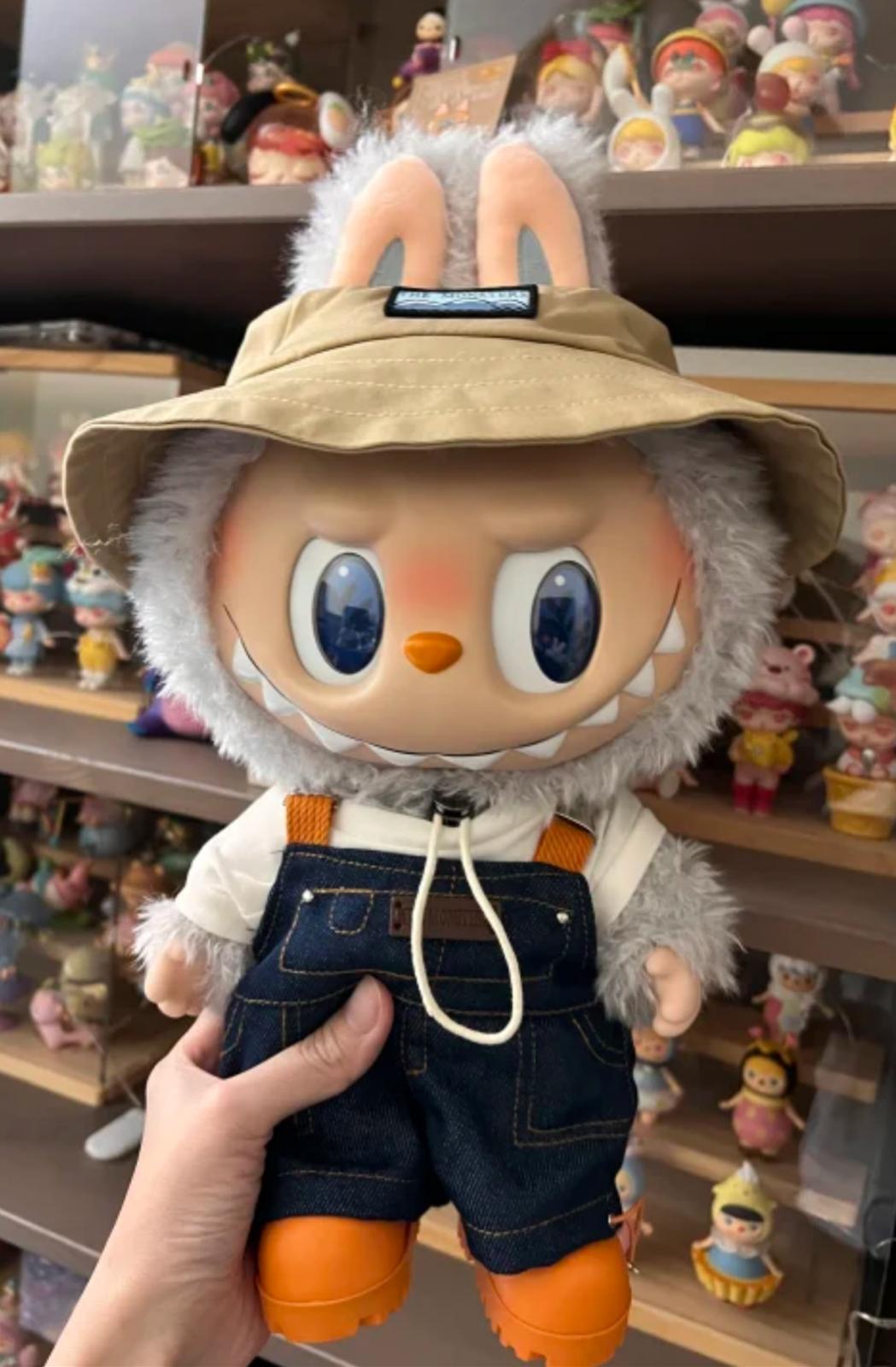 THE MONSTERS FALL IN WILD SERIES-Vinyl Plush Doll