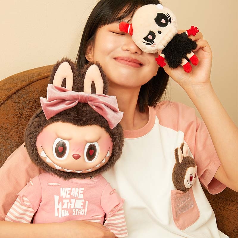Pop Mart Vinyl Plush Doll - The Monster Labubu Valentine's Day