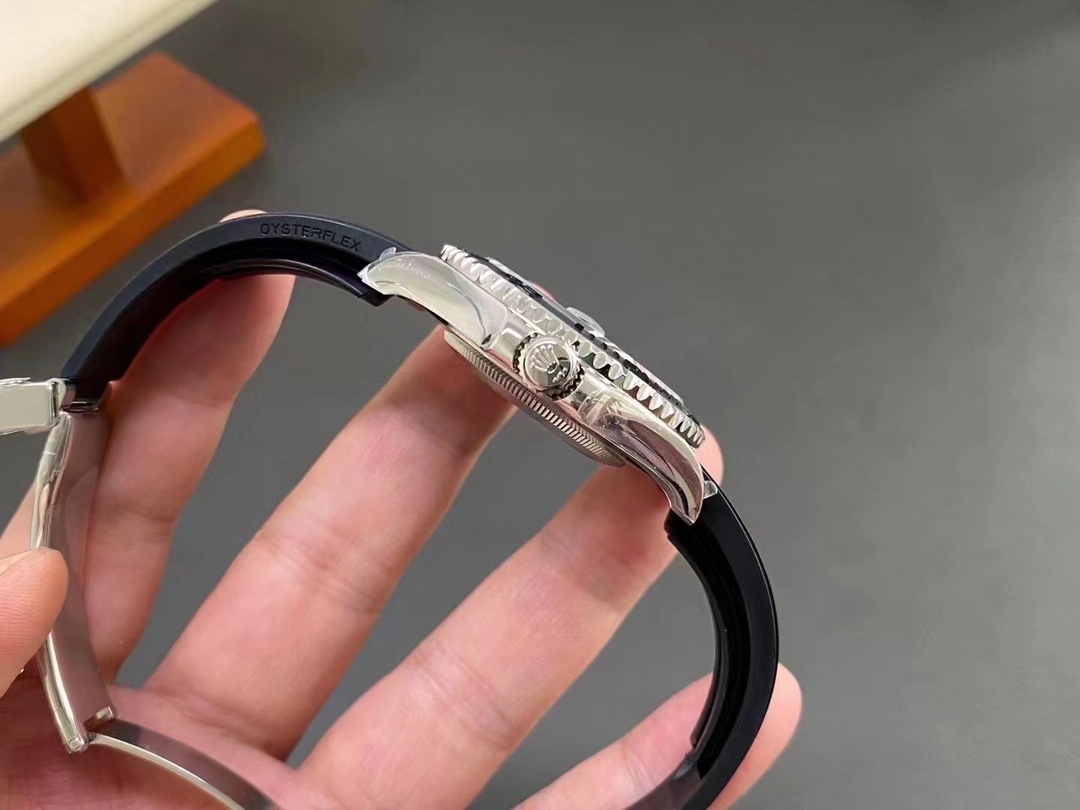 The entire series of Rolex Yacht-Master 40mm watches are shipped.