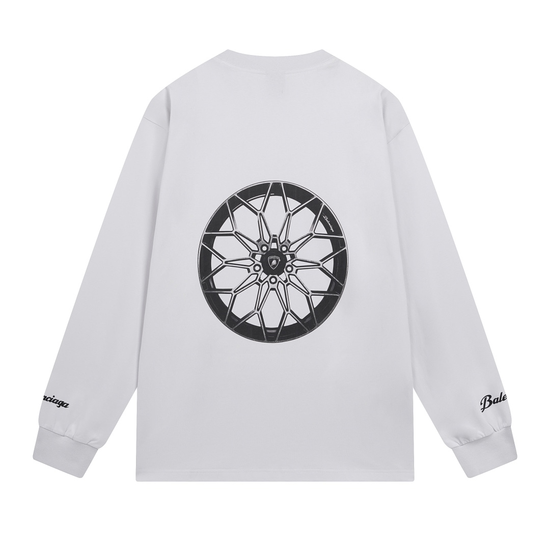 NB-220-522 BALENCIAGA/Paris Fashion Week 2025 SS Latest Collaborative with Lamborghini Front and Back, Left and Right Sleeve Direct Spray Printed Long-Sleeved T-Shirt Sizes: XS - S - M - L XS S M L Bust Circumference: 114 118 122 126 Shoulder Width: