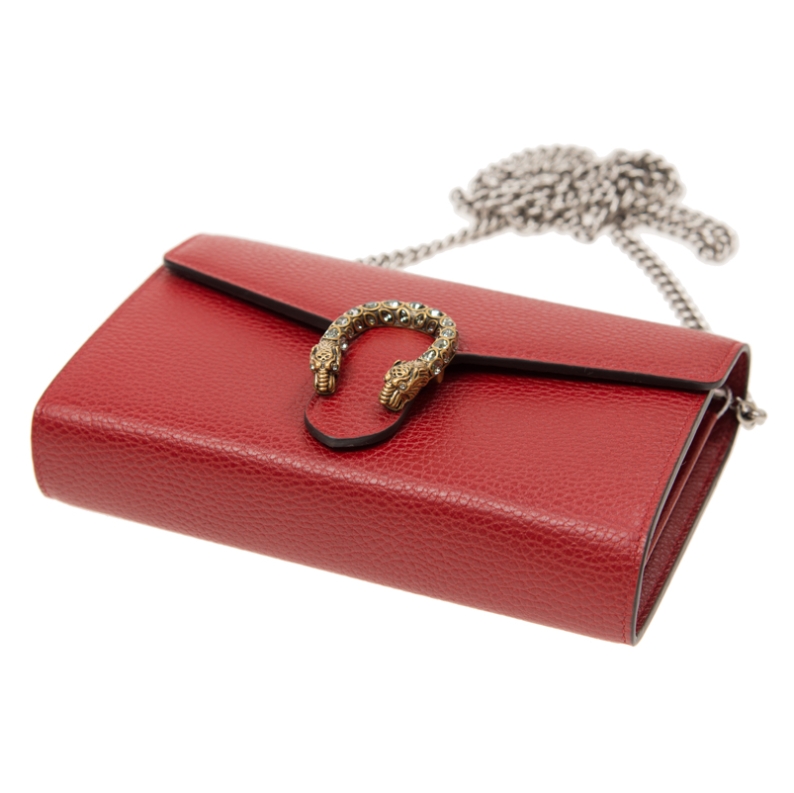 Red Chain Bag