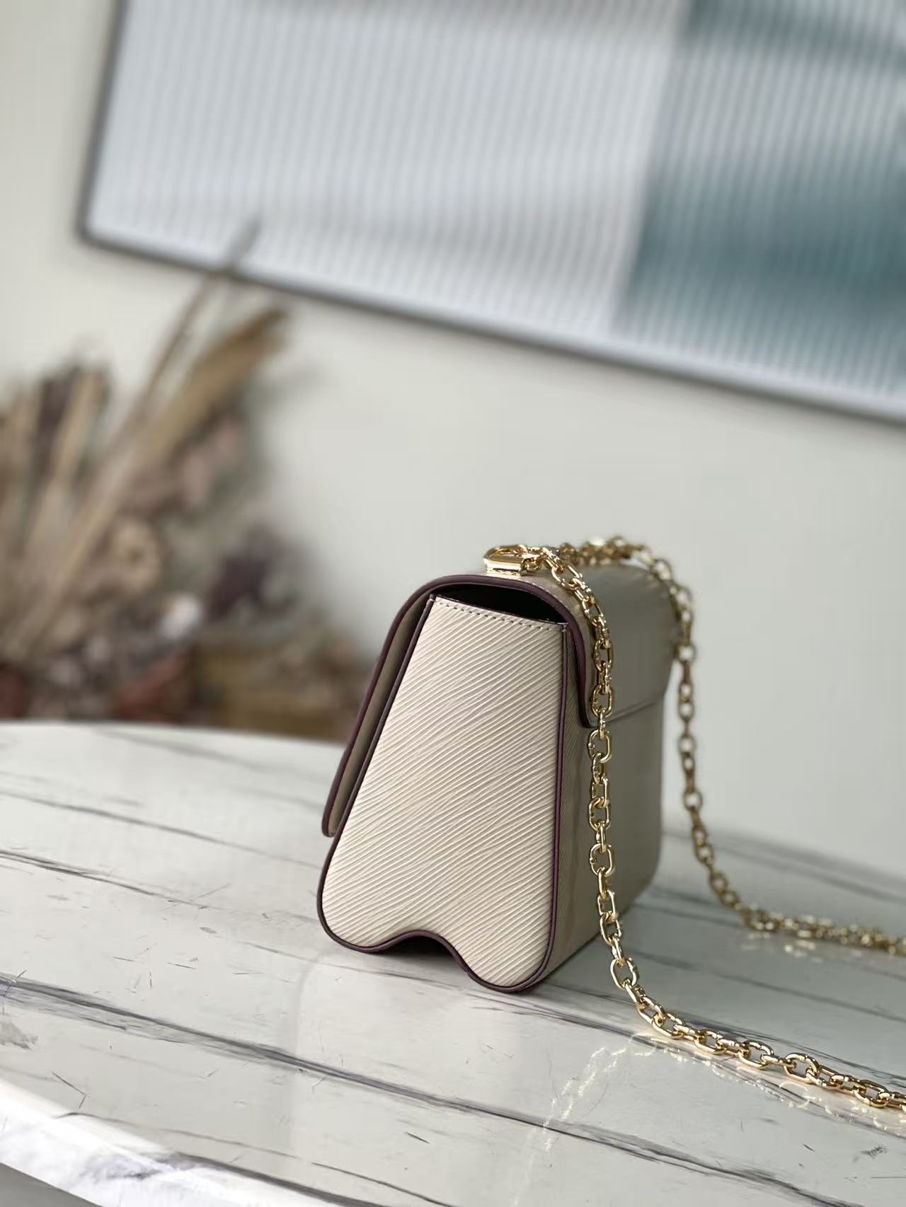 new   LV luxury bags (two bags Discounted prices)