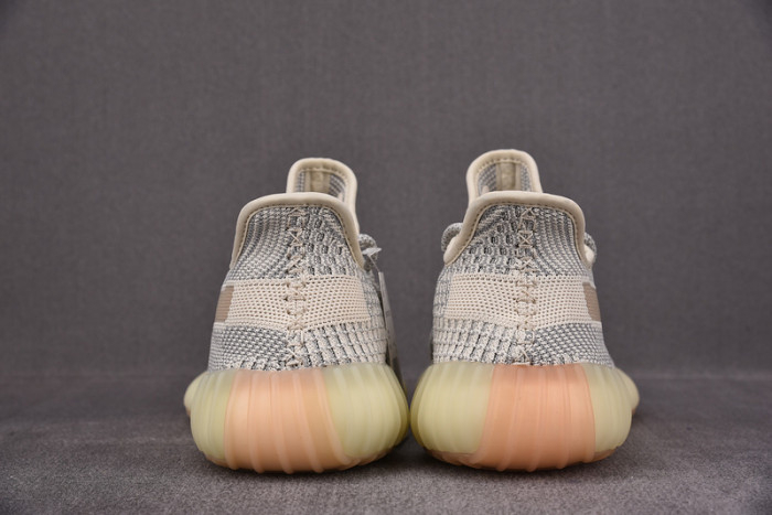 Yeezy Boost 350 V2 Lundmark FU9161