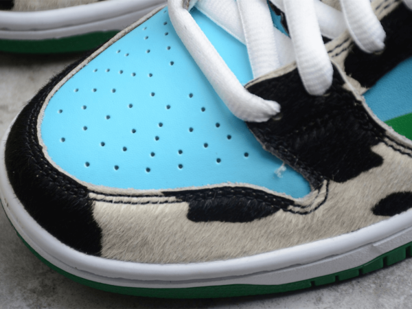 Ben & Jerry_s x NK SB Dunk Low Pro QS Chunky Dinky