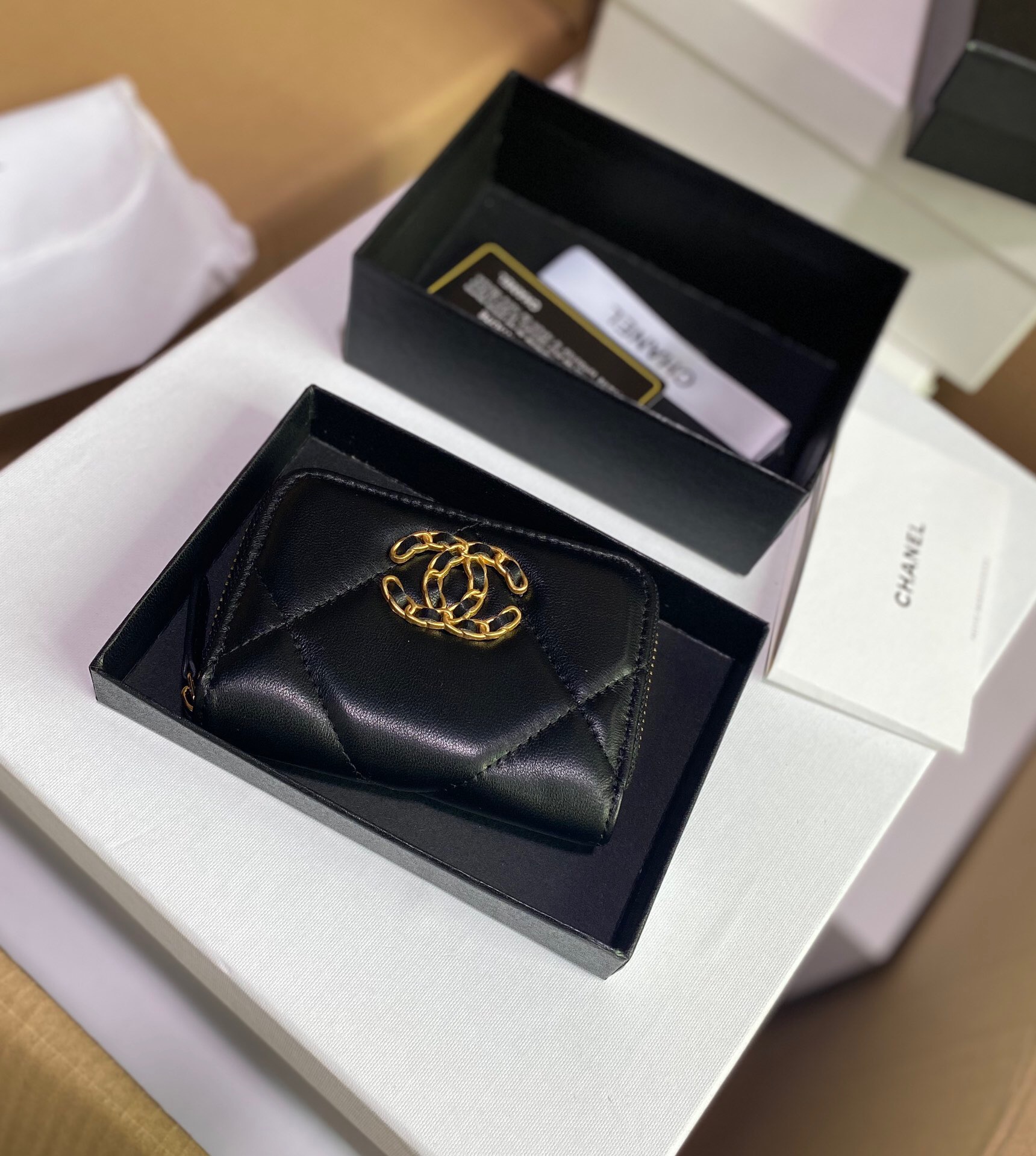 Chanel Lambskin Zip Coin Purse