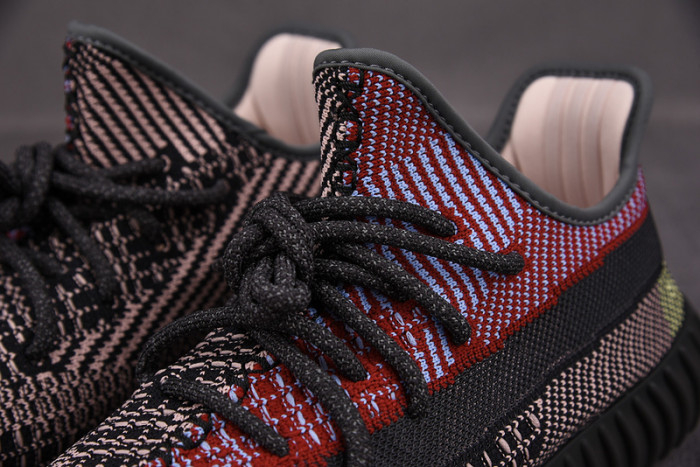 Yeezy 350 V2 Yecheil FW5190