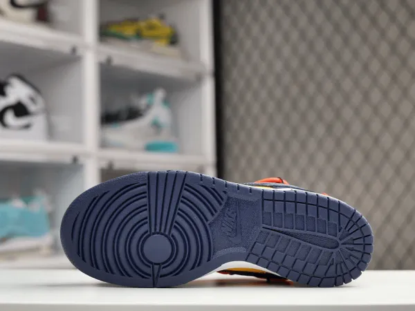 Off-White x Dunk Low LTHR OW