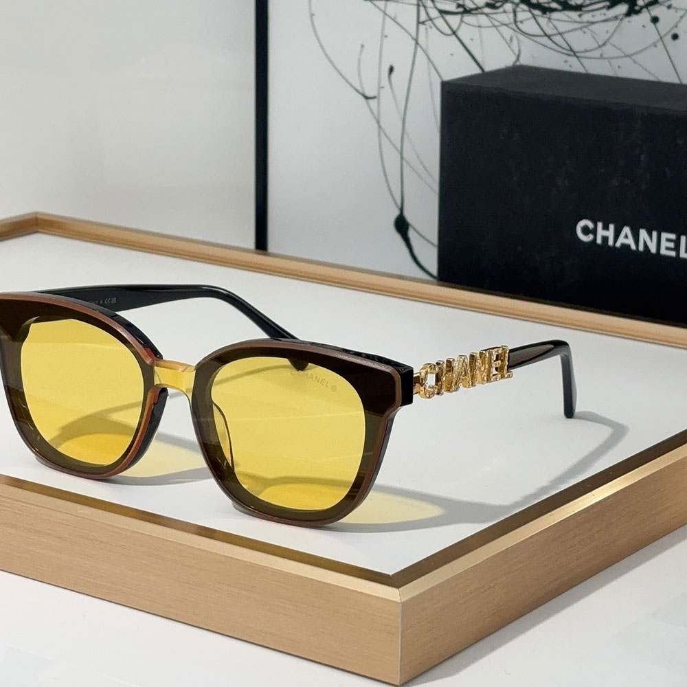 Chanel Mirror leg Hollowed out Logo Sunglasses Top quality