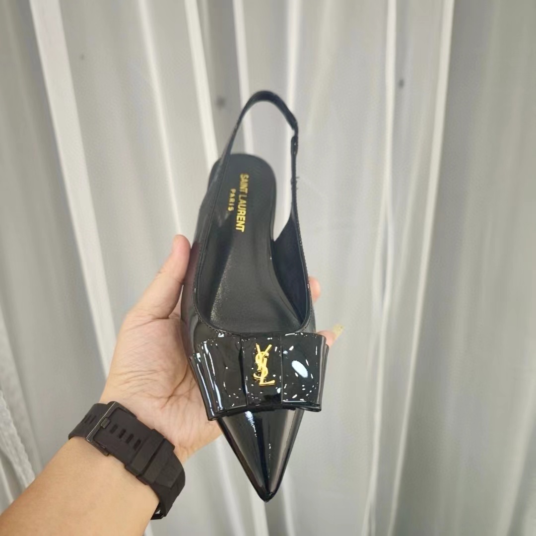 YSL Saint Laurent Bow With Dewheels