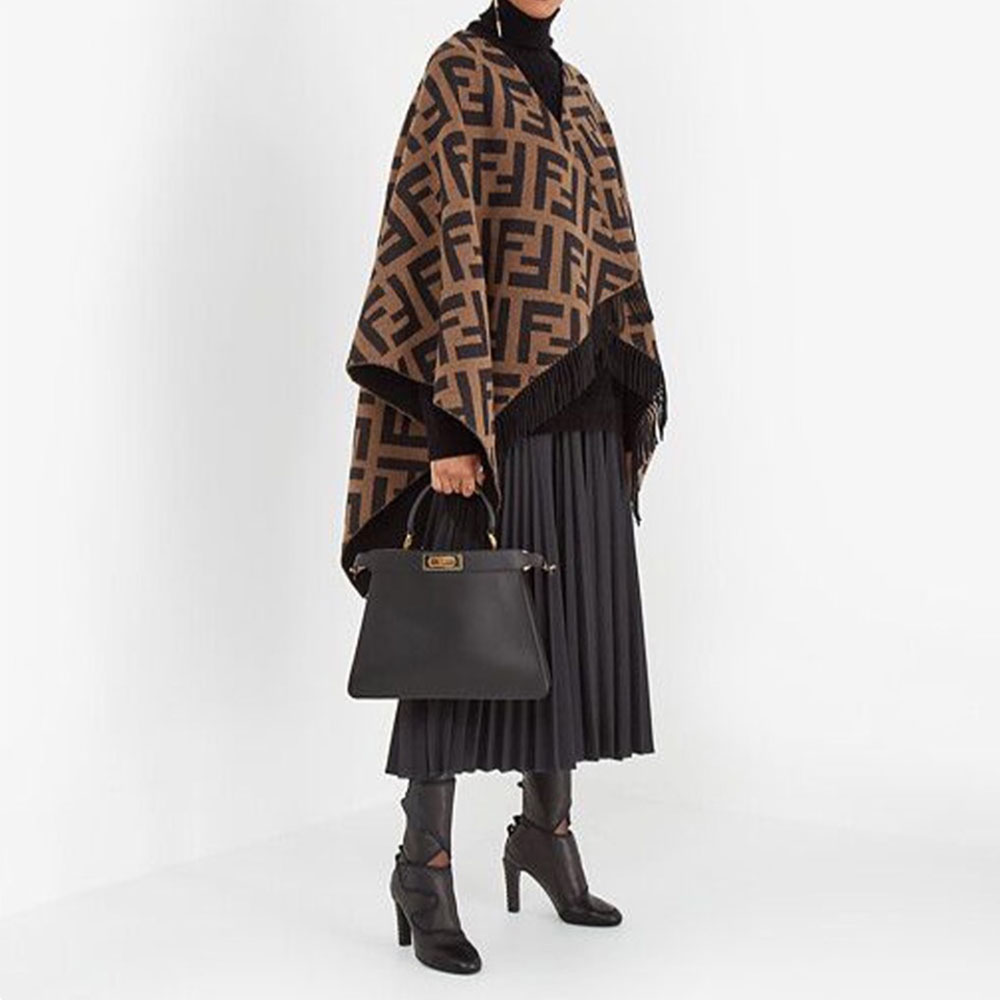 FENDI Peekaboo ISeeU Bag Medium