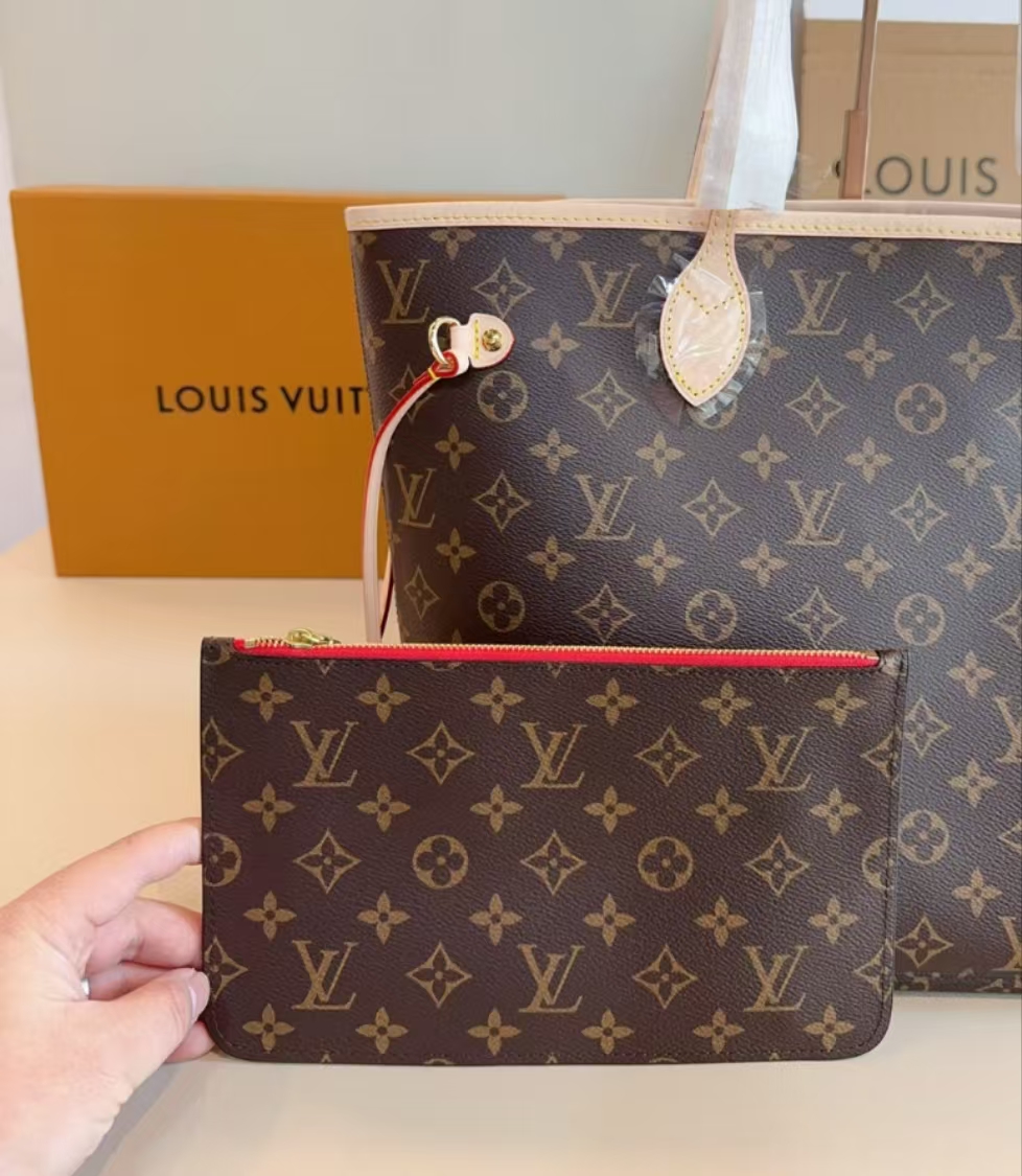 LOUIS VUITTON Classic presbyopia shopping bag