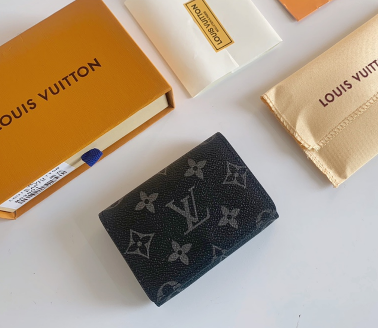 Louis Vuitton Classic coated canvas card clip