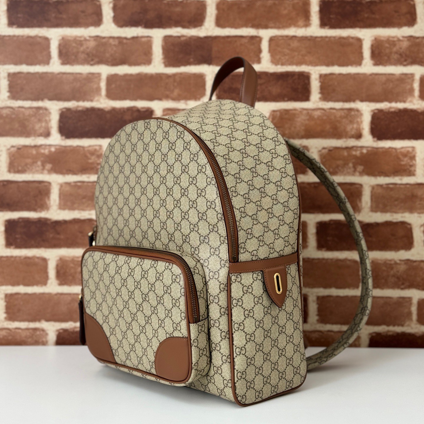 GUCCI Emblem GG medium backpack