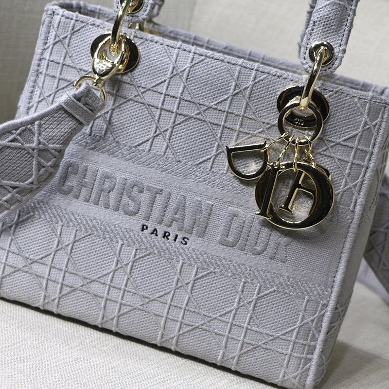 Dior The LADY D-LITE Bag Denim Blue Cannage Embroidery M0565OREY_M49E  AAA Quality