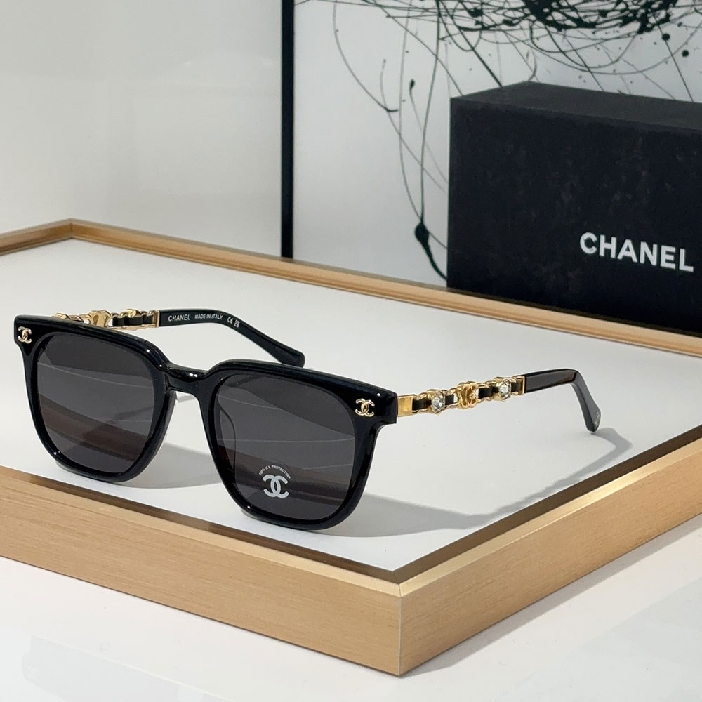 Chanel  Mirror leg With Drill Sunglasses Top quality