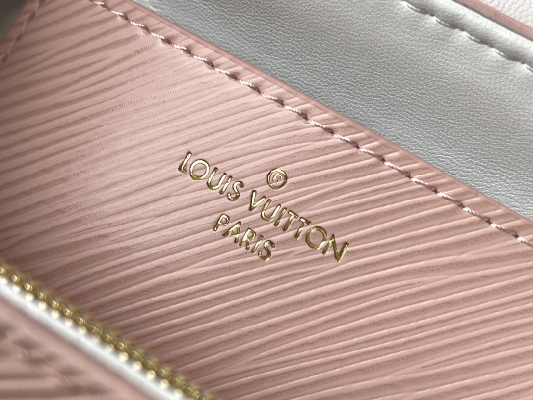 Louis Vuitton Twist MM M21027