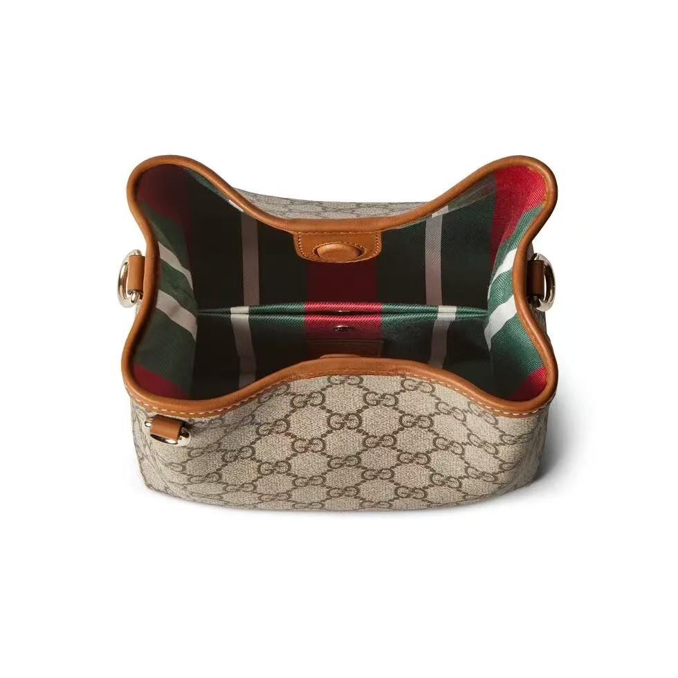 GUCCI Emblem mini bucket bag