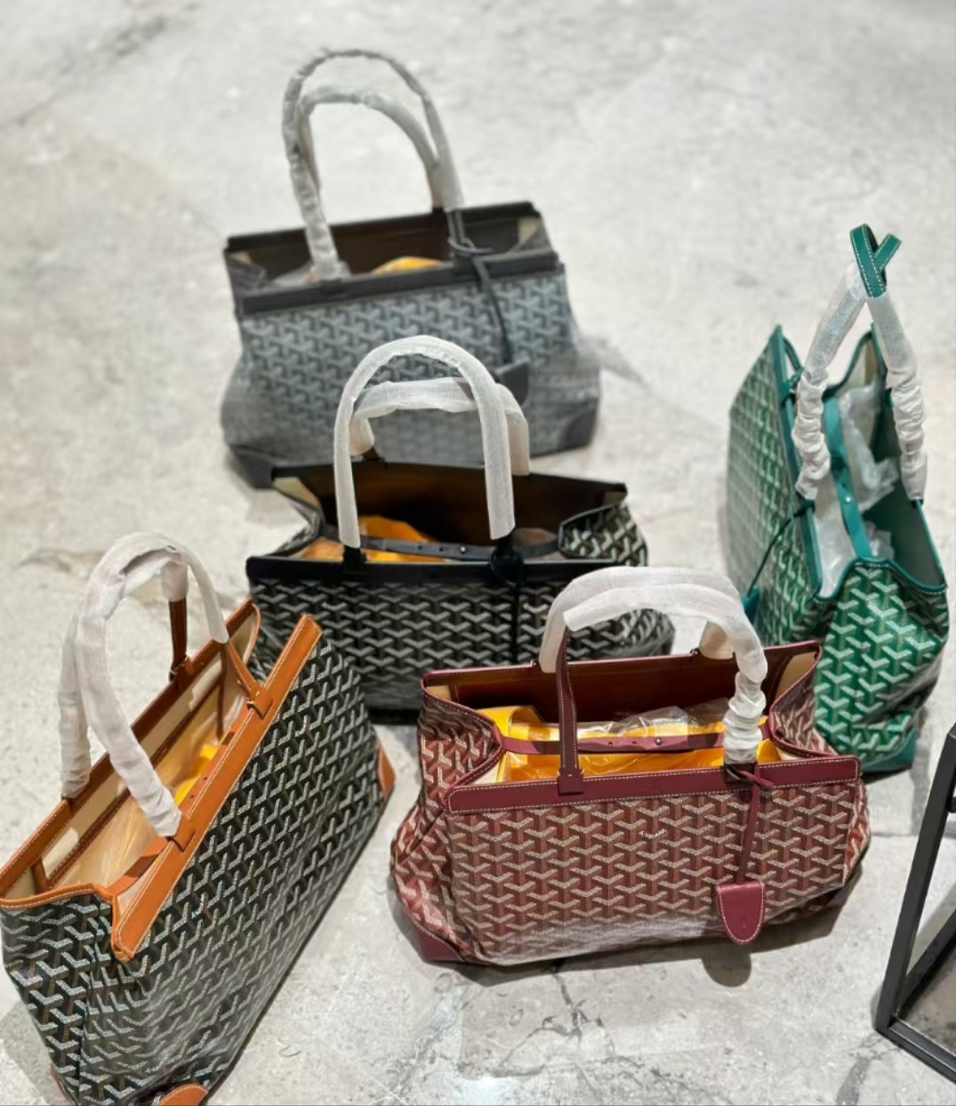 Goyard Shopping Bag Commuting Bag