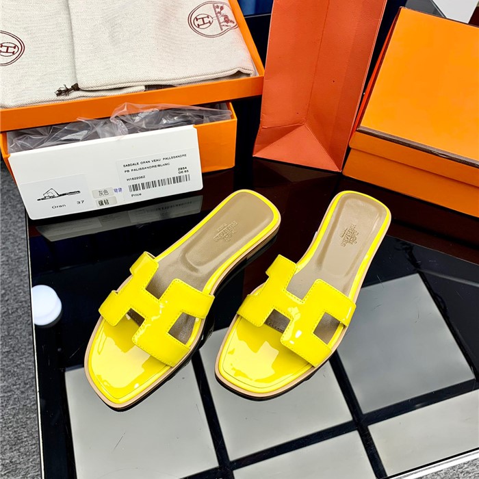 Hermes Oran Sanda 'Patent Leather'