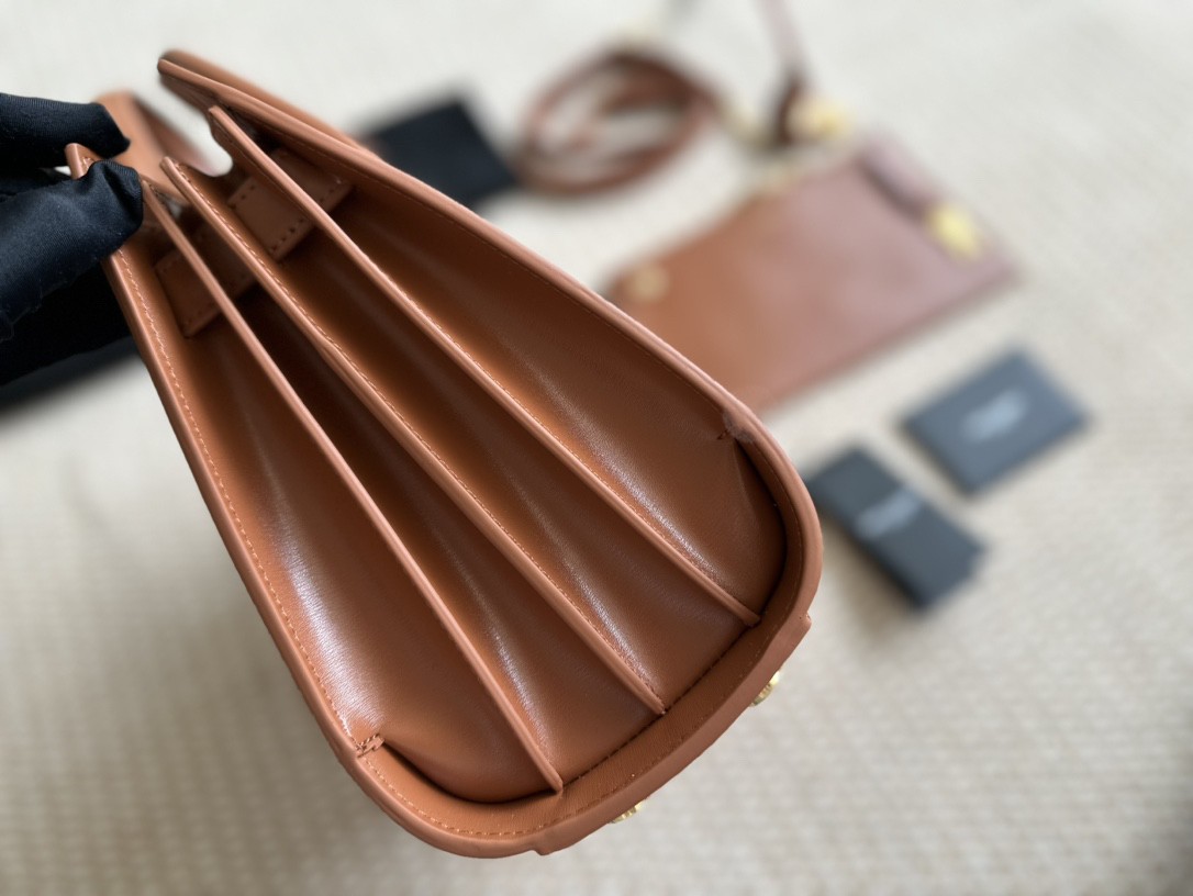 Saint Laurent YSL SAC DE JOUR  Organ Bag