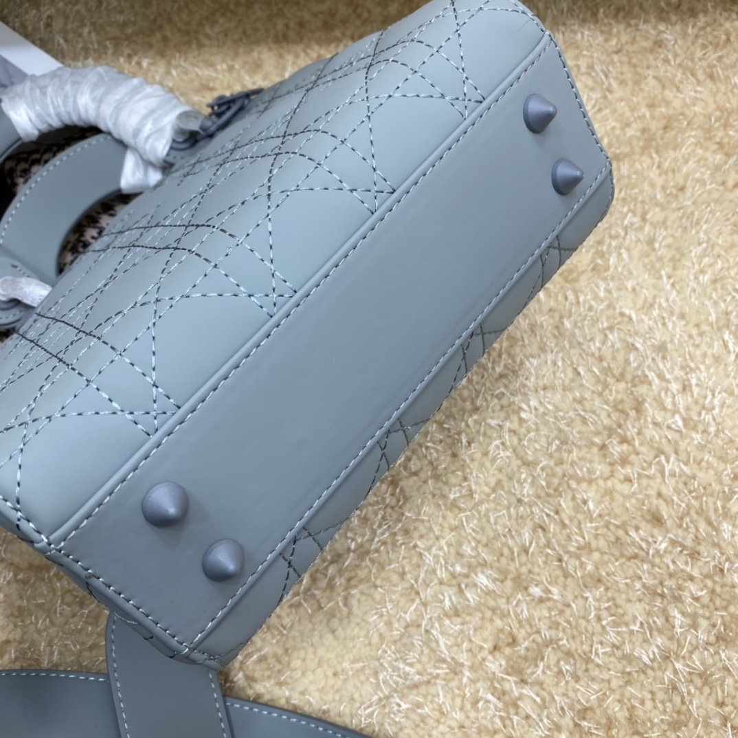 Dior The LADY D-LITE Bag AAA Quality