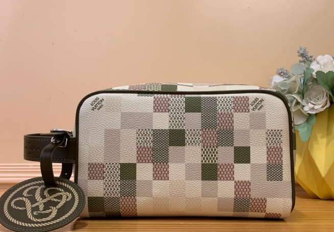 LV New Trendy Fashion Bag Coated Canvas Colorful Toilet Bag