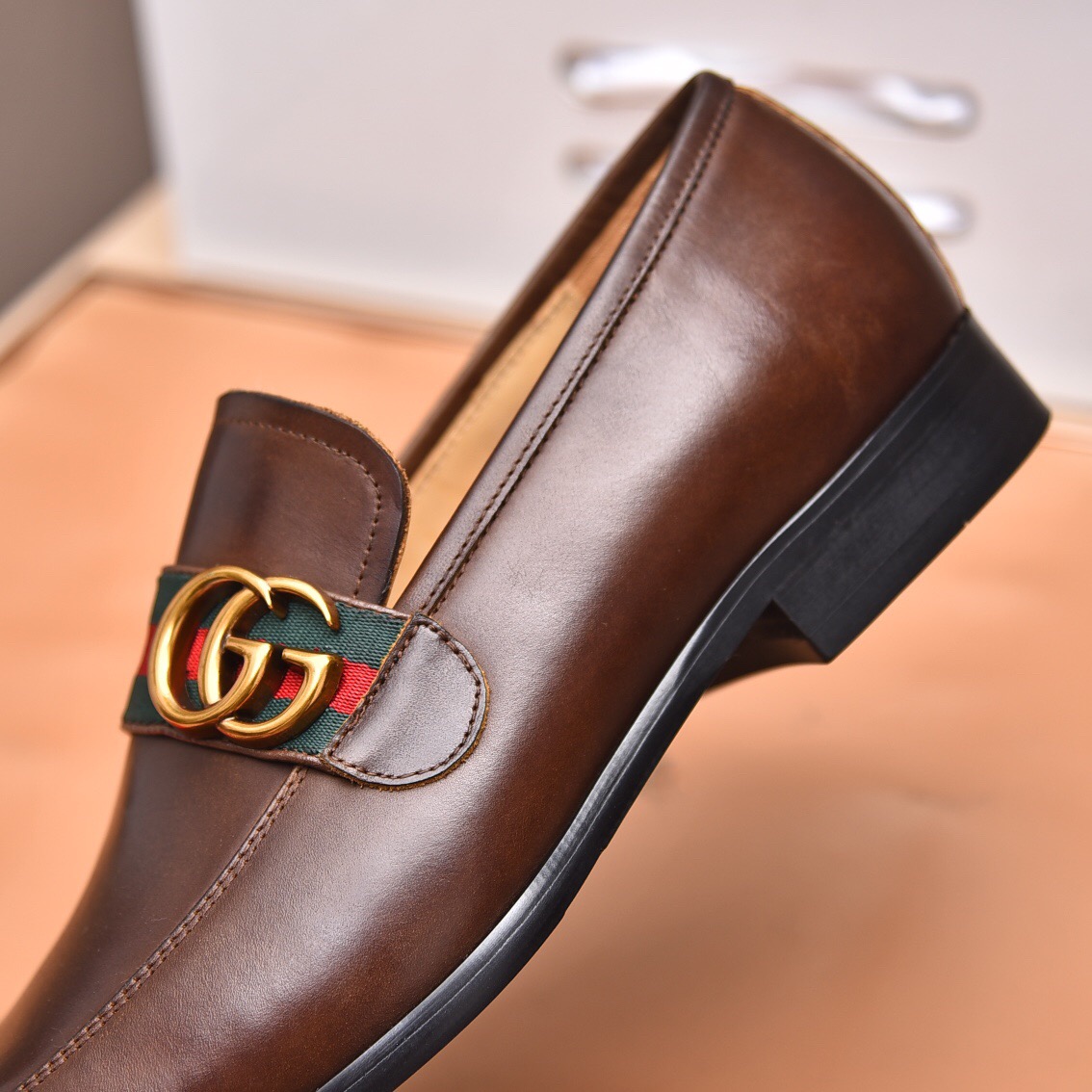 Gucci casual leather shoes