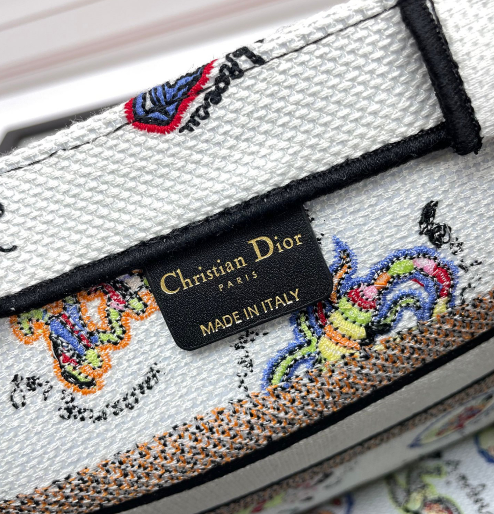 DIOR White Creative Aesthetic Tote Bag