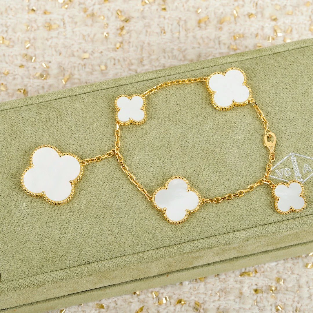 Van Cleef&Arpels VCA irregular alhambra Bracelet Jewelry