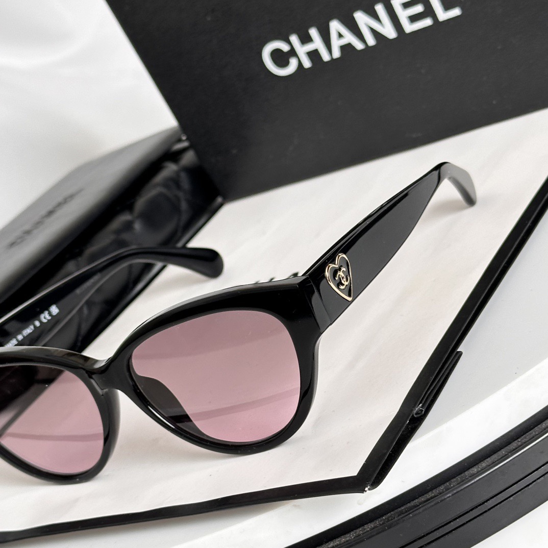 Chanel cat eye black framed heart-shaped sunglasses