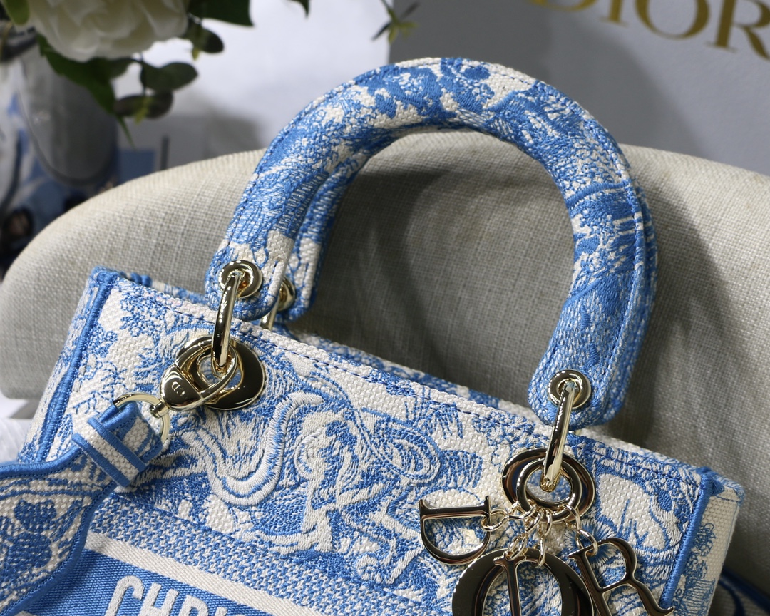 Dior The LADY D-LITE Bag AAA Quality