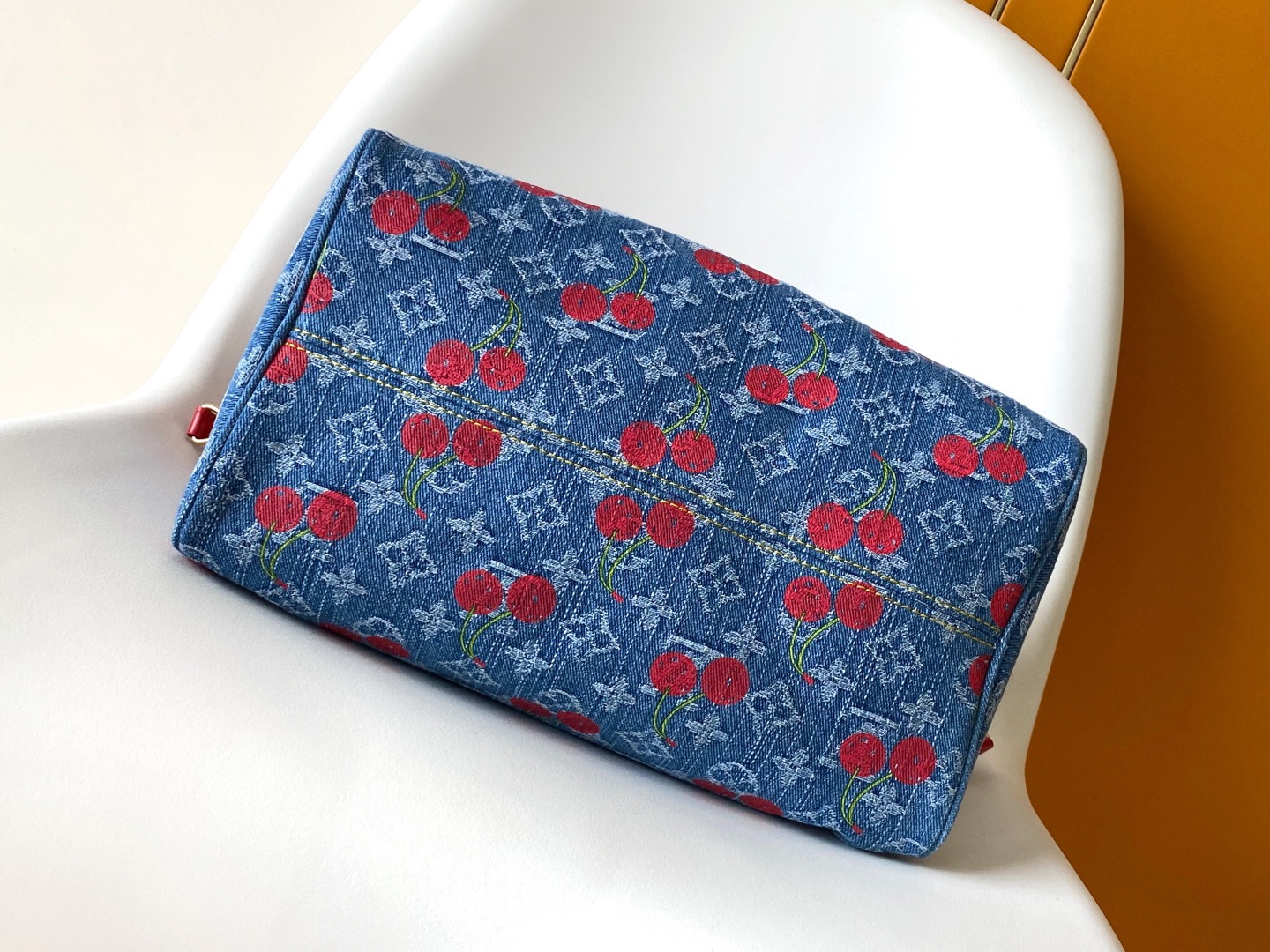 Louis Vuitton new denim cherry embroidered travel bag N87627