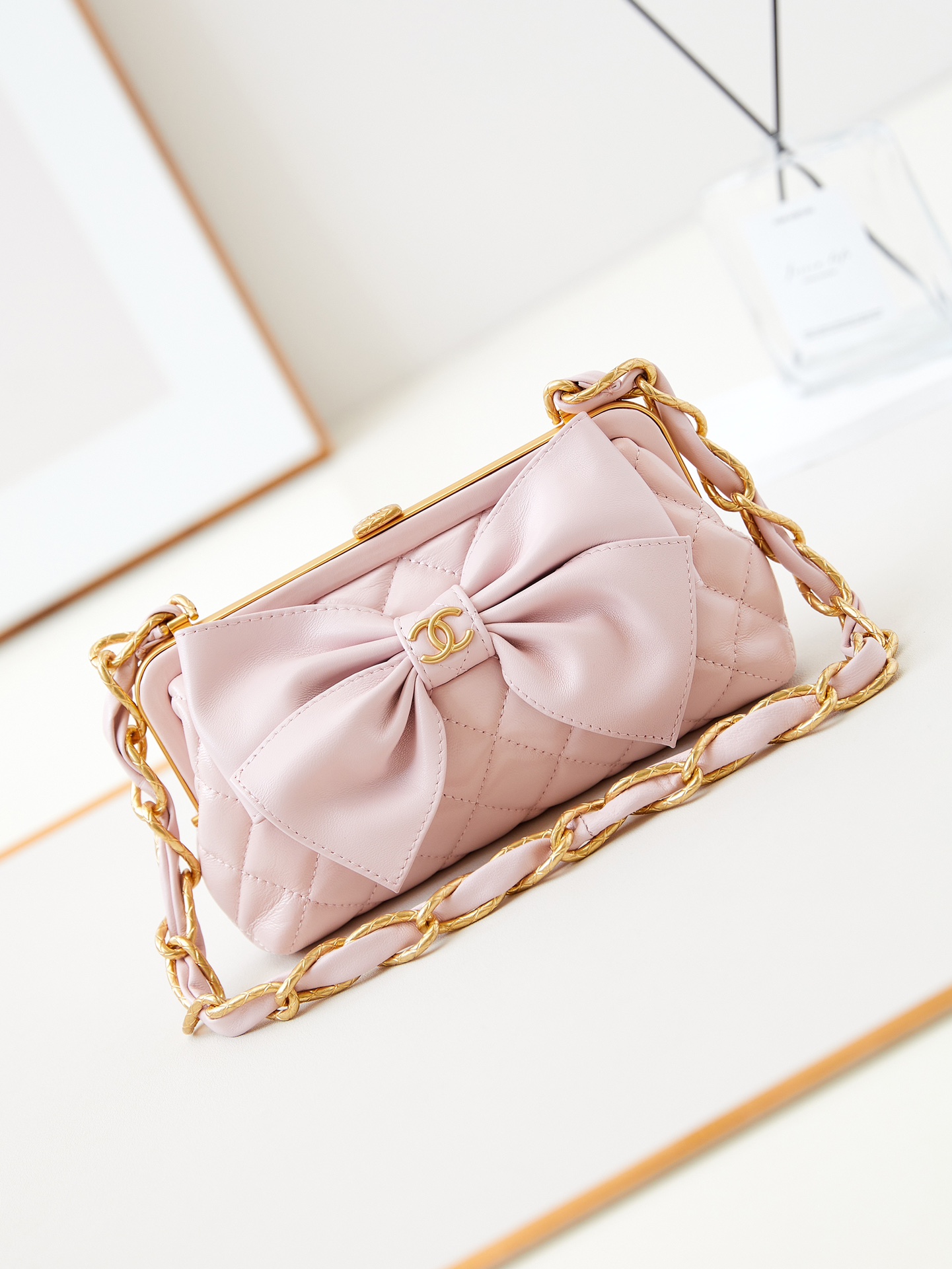 Chanel 10A Handbag Shoulder Bag Top Mirror Quality Version AP5127
