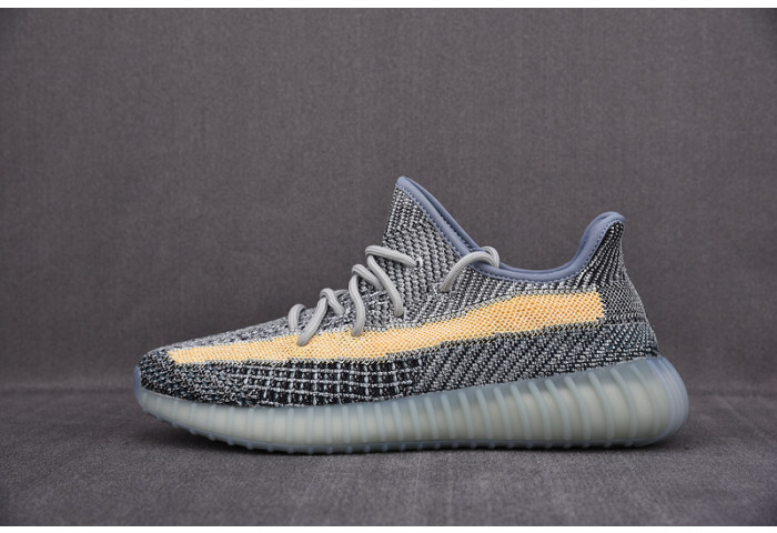 Yeezy Boost 350 V2