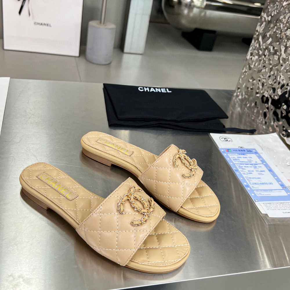 Chanel Lambskin Fashion Flat Sandals Slide