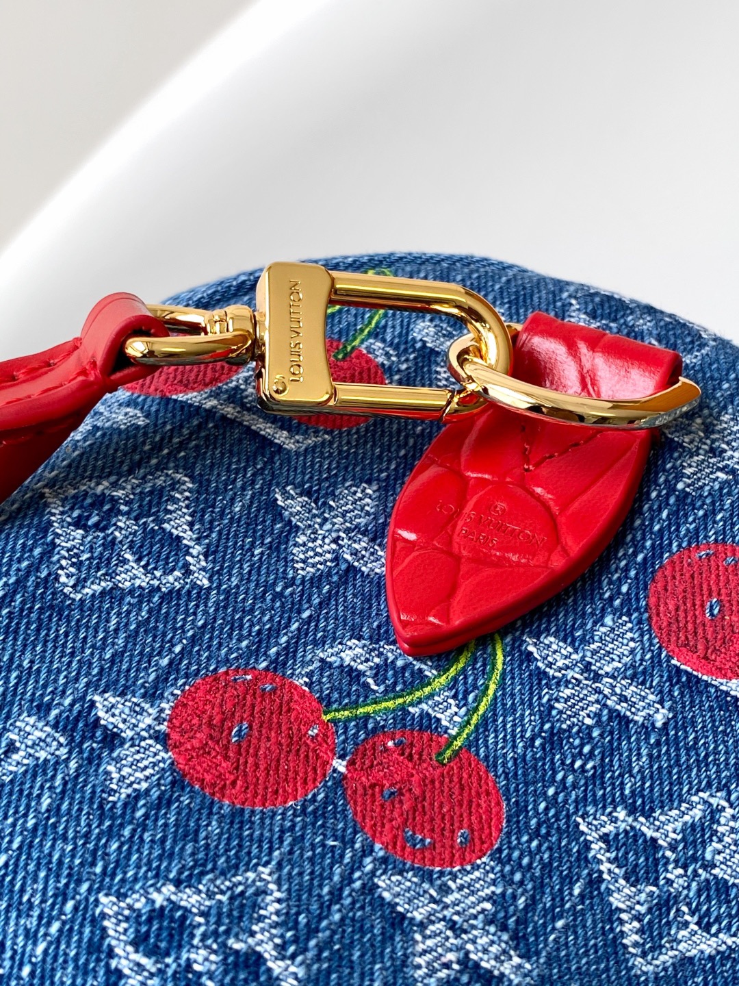 Louis Vuitton new denim cherry embroidered travel bag N87627