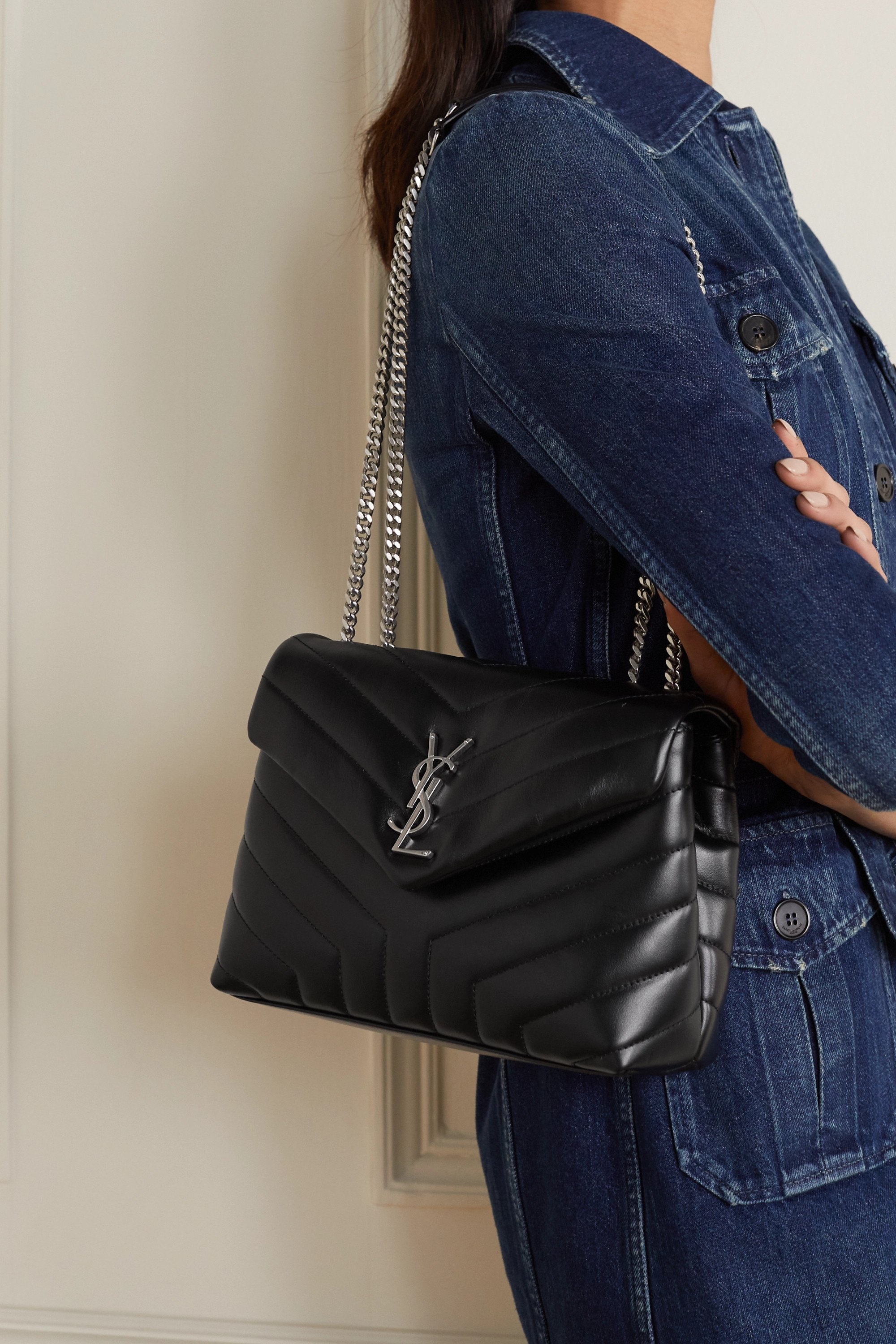 SAINT LAURENT Loulou small quilted leather shoulder bag black