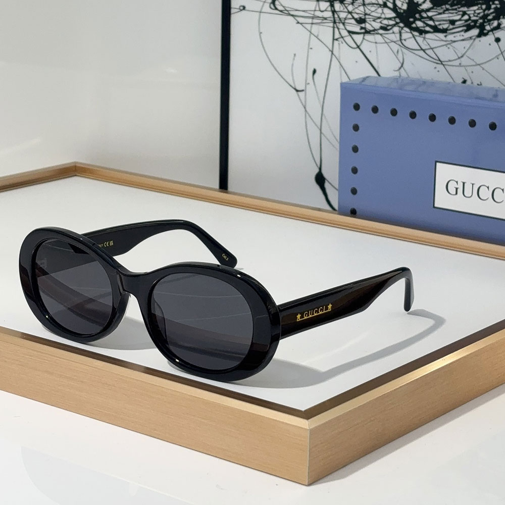 Gucci  Stylish  sunglasses Top quality